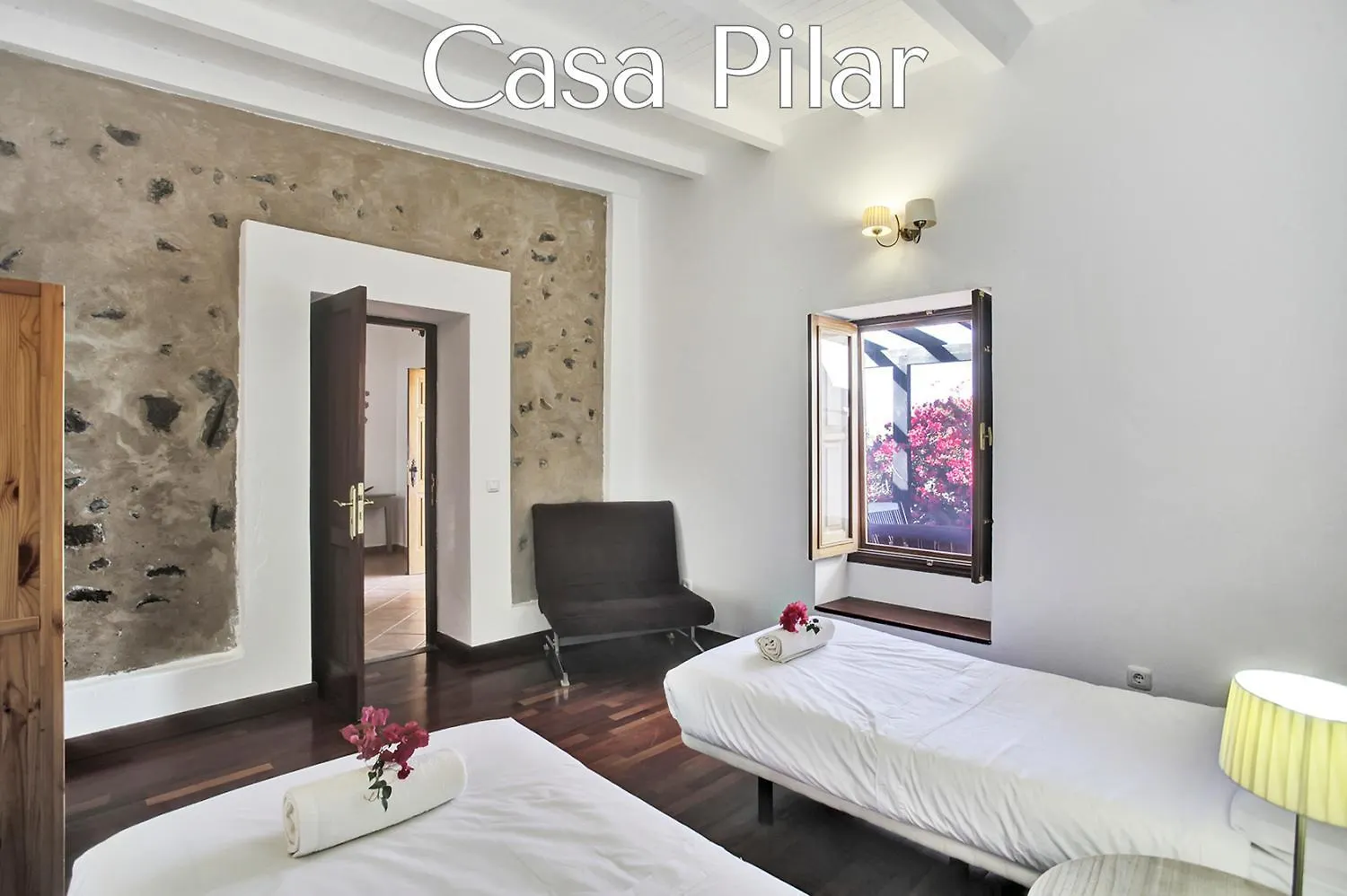 Casa Pilar, Aurora Y Tarabilla En Finca Ecologica Teguitar Country house